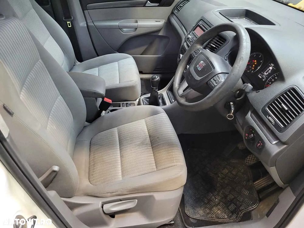 Dezmembrez Seat Alhambra 2.0 TDI 710 711 - 6