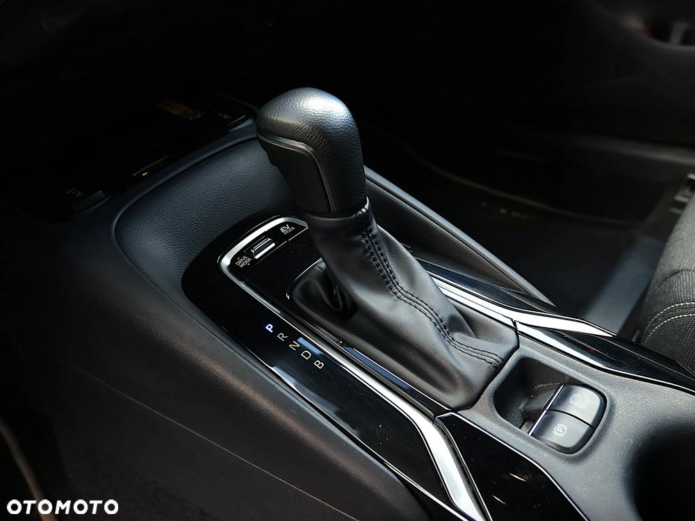 Toyota Corolla 1.8 Hybrid Comfort - 11