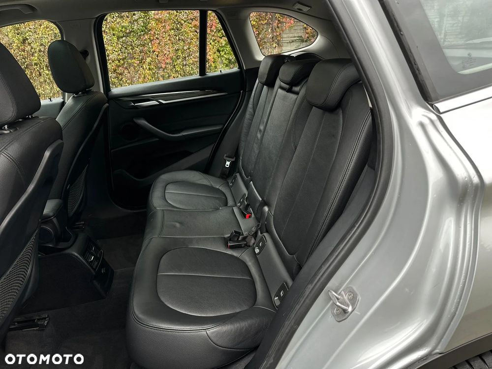 BMW X1 xDrive25d Advantage - 35