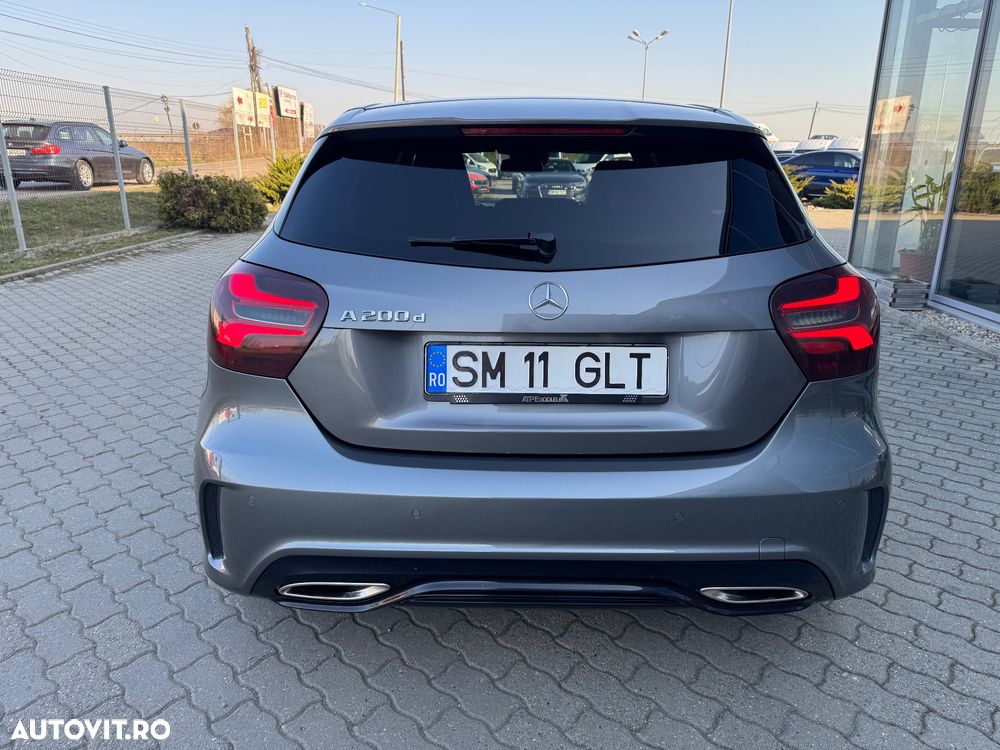 Mercedes-Benz A 200 d 7G-DCT AMG Line - 5