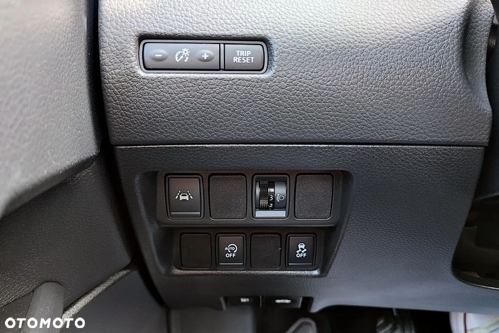 Nissan Qashqai 1.2 DIG-T Tekna - 25