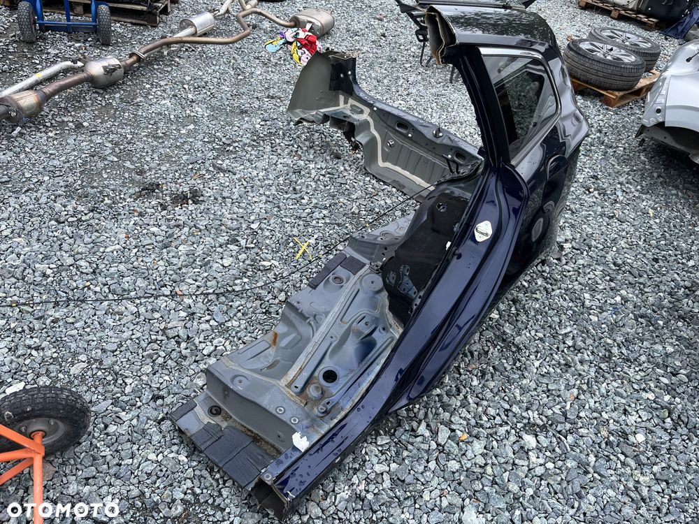 Ćwiartka błotnik próg lewy pas tylny Toyota Corolla E21 KOMBI - 9