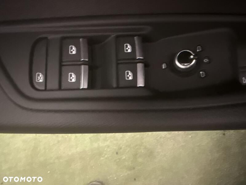 Audi A4 Limousine 35 TFSI mHEV S tronic - 13