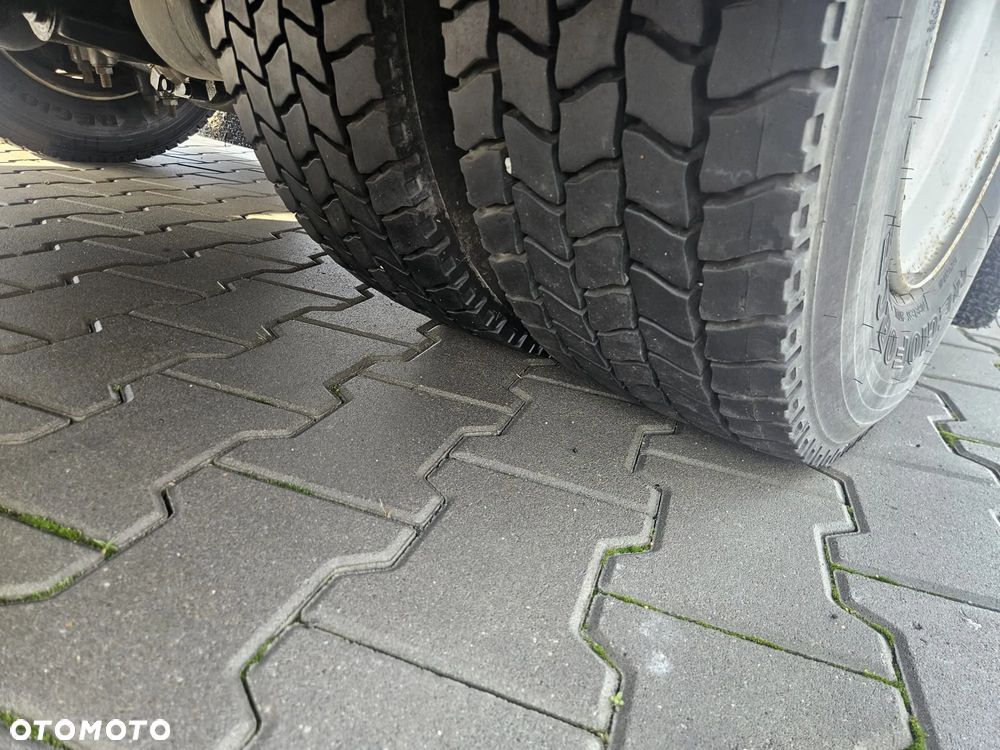 Mercedes-Benz 1223 - 7