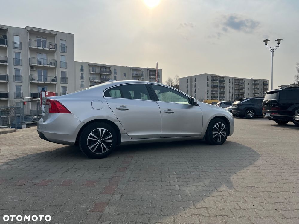 Volvo S60 DRIVe - 6