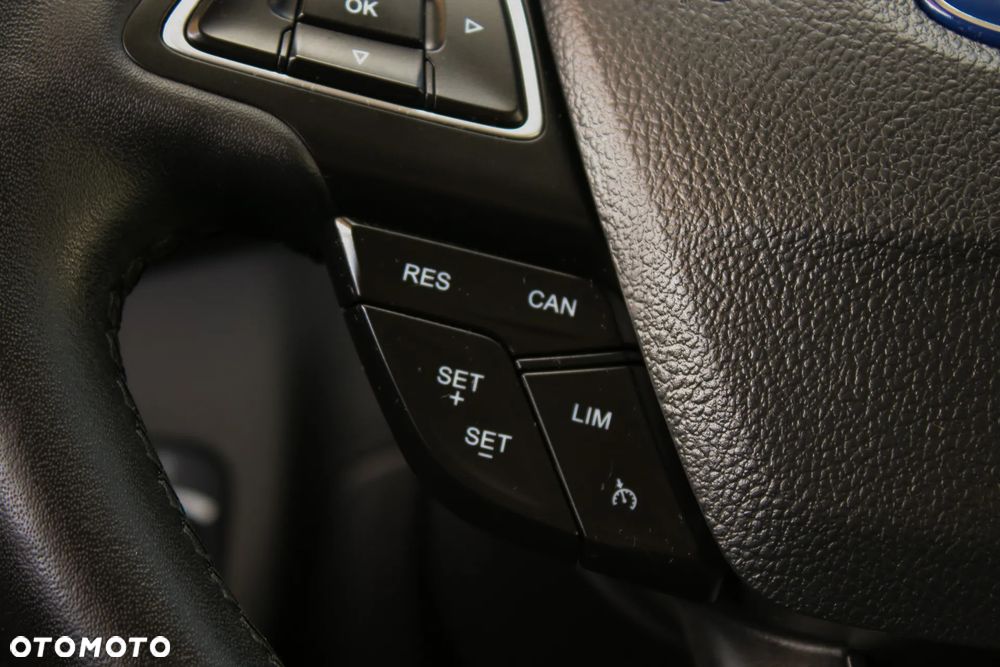 Ford Kuga 1.5 EcoBoost FWD Titanium ASS - 35