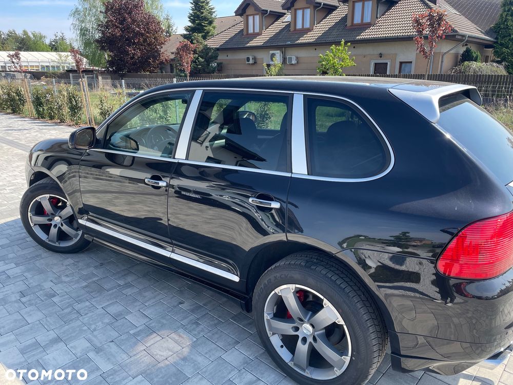 Porsche Cayenne - 31
