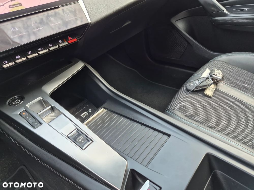 Peugeot 308 BlueHDi 130 EAT8 Stop & Start Allure Pack - 15