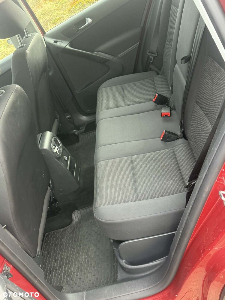 Volkswagen Tiguan - 4