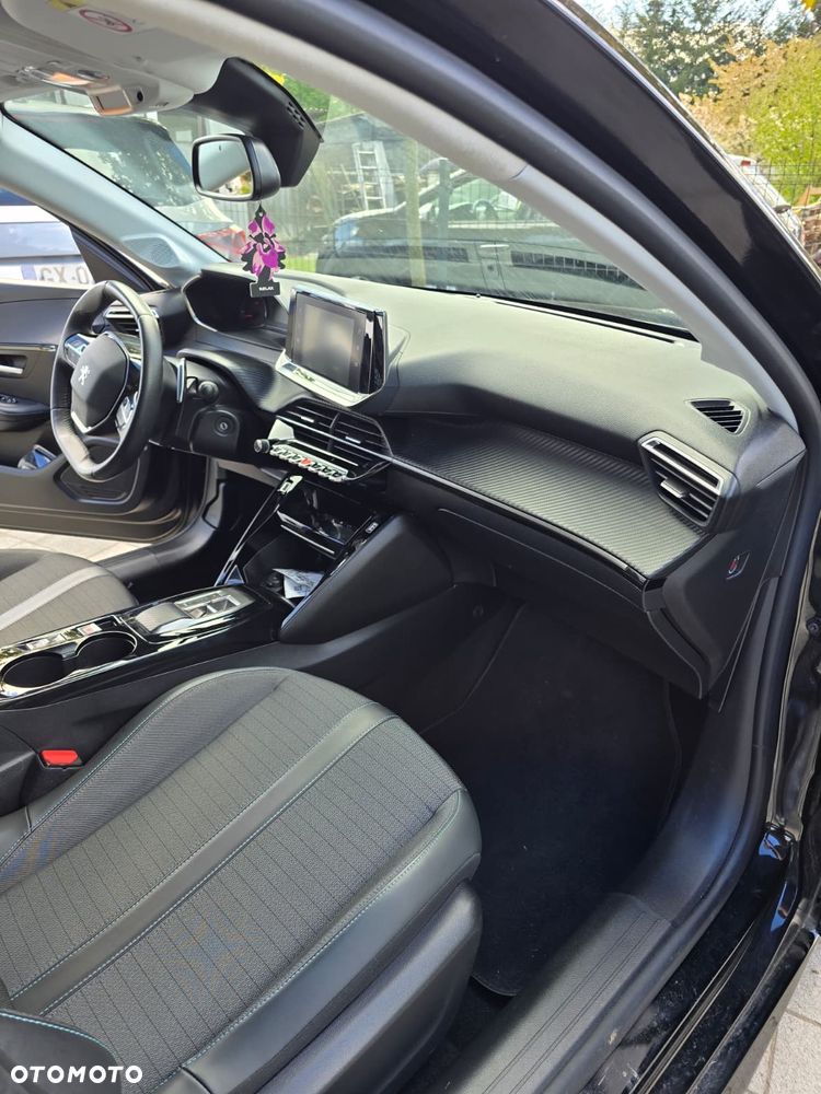 Peugeot 208 1.2 PureTech Allure Pack S&S EAT8 - 7