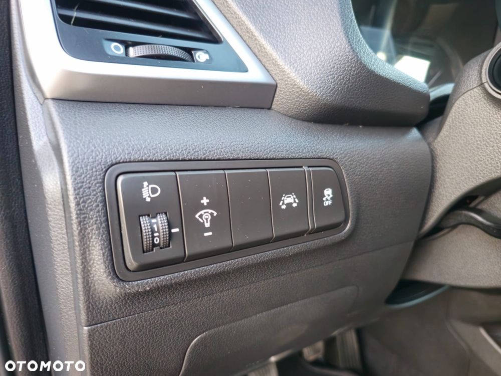 Hyundai Tucson blue 1.6 GDi 2WD Passion - 9