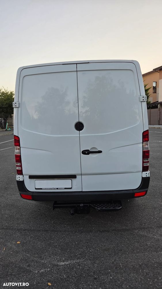 Mercedes-Benz Sprinter - 21