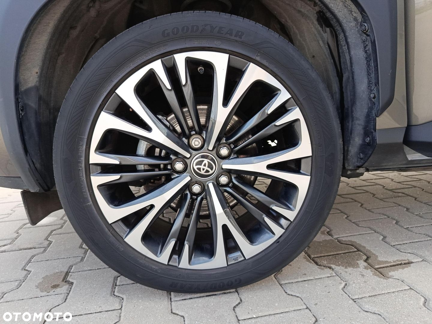 Toyota Yaris Cross - 19