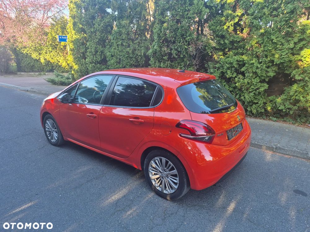 Peugeot 208 PureTech 82 Start & Stop Style - 4