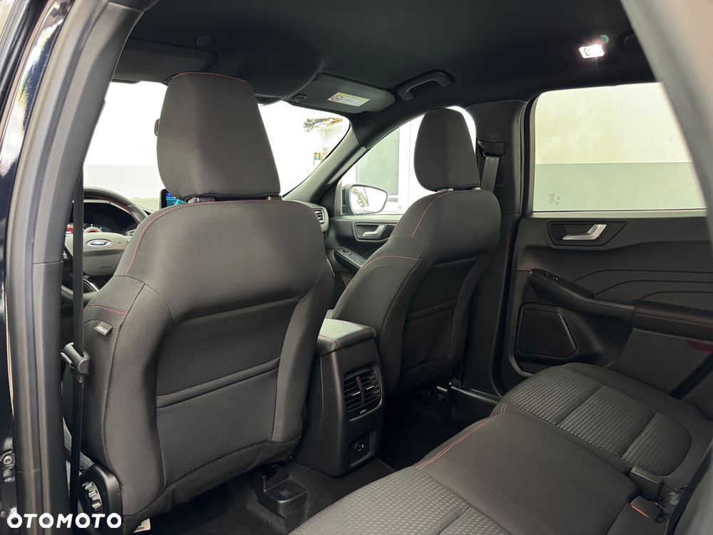 Ford Kuga 1.5 EcoBlue ST-LINE - 24