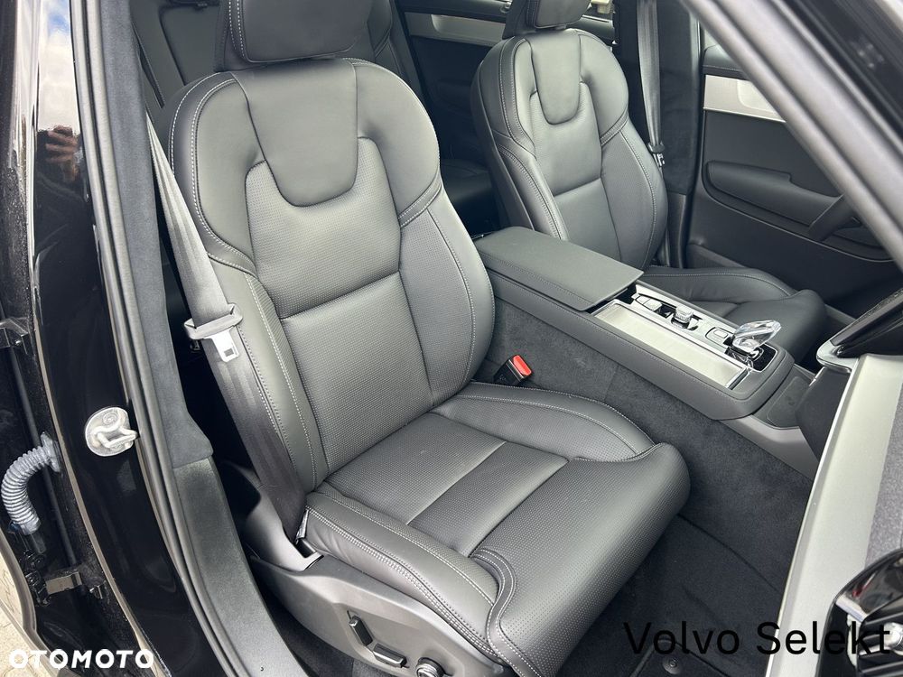 Volvo XC 90 - 29