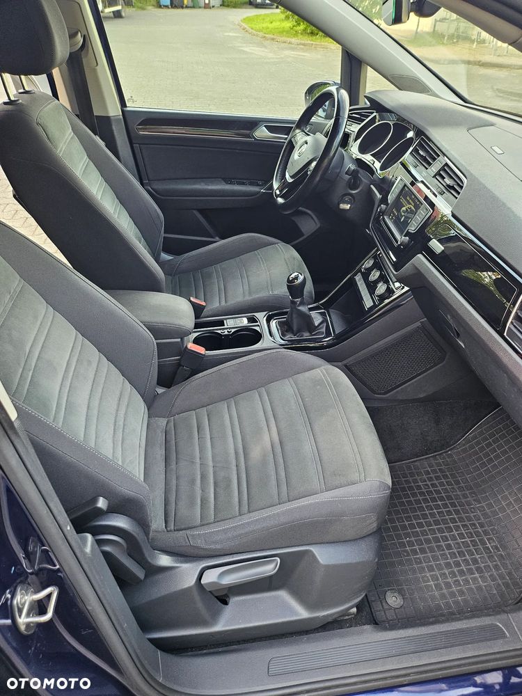 Volkswagen Touran 1.4 TSI BMT Highline - 14