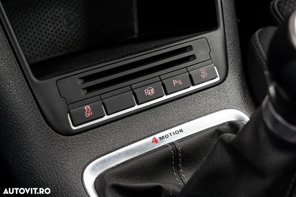 Volkswagen Tiguan 2.0 TDI DPF 4Motion BlueMotion Technology Cup Sport & Style - 26