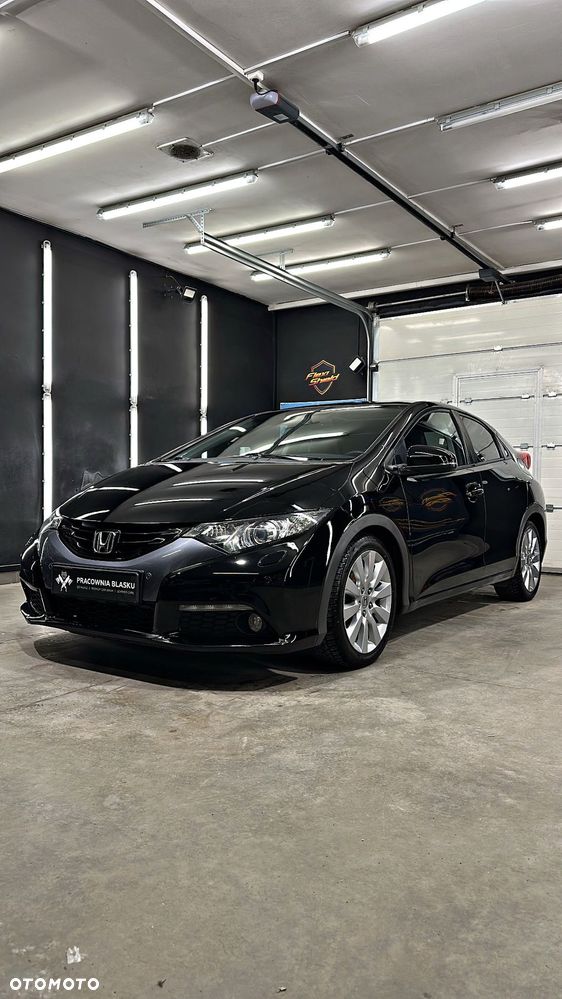 Honda Civic 1.8 Executive NAVI - 1