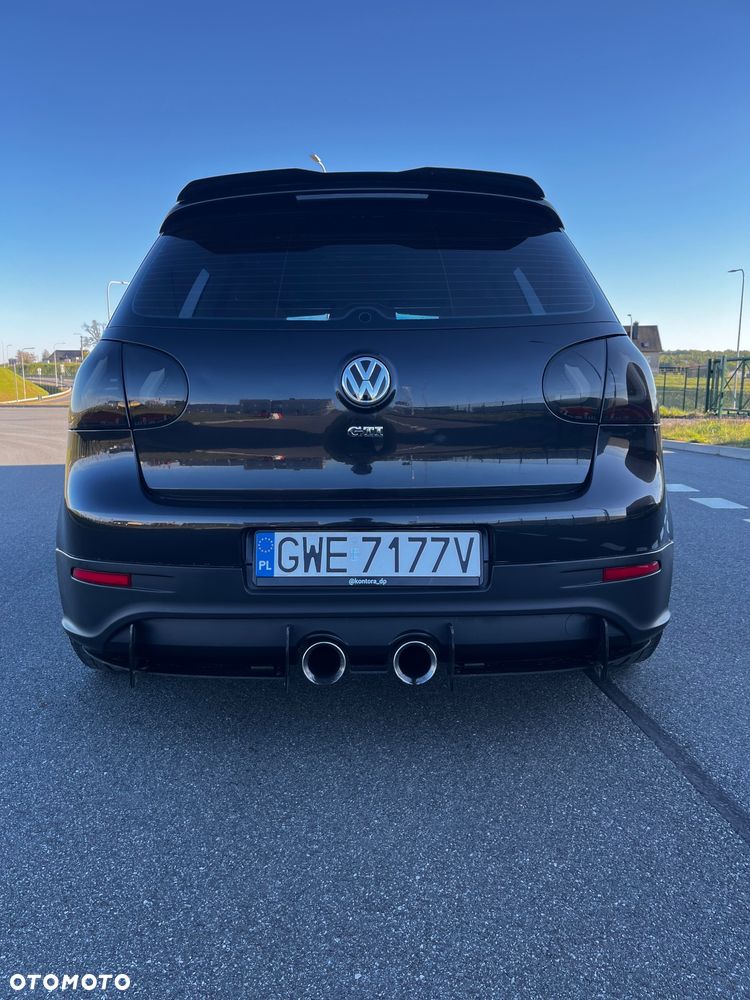Volkswagen Golf - 14