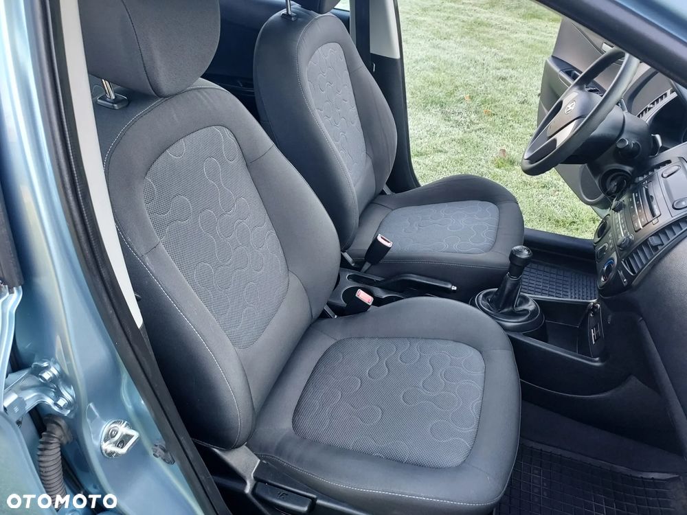 Hyundai i20 1.2 Classic + - 30