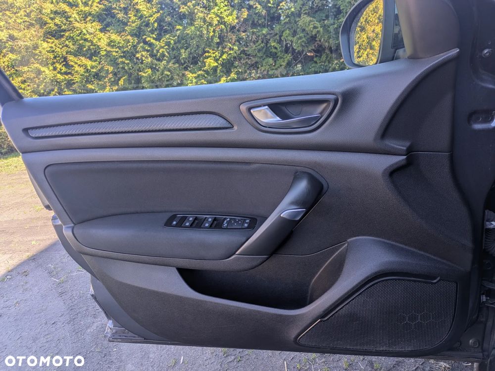 Renault Megane 1.3 TCe FAP Limited EDC - 25