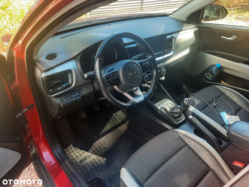 Kia Stonic - 3