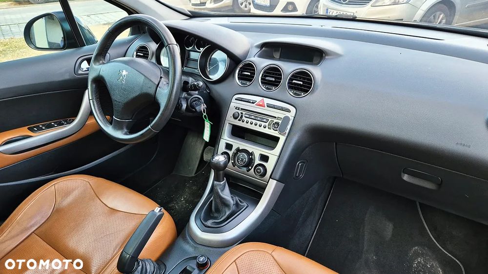 Peugeot 308 1.6 Premium Plus - 38