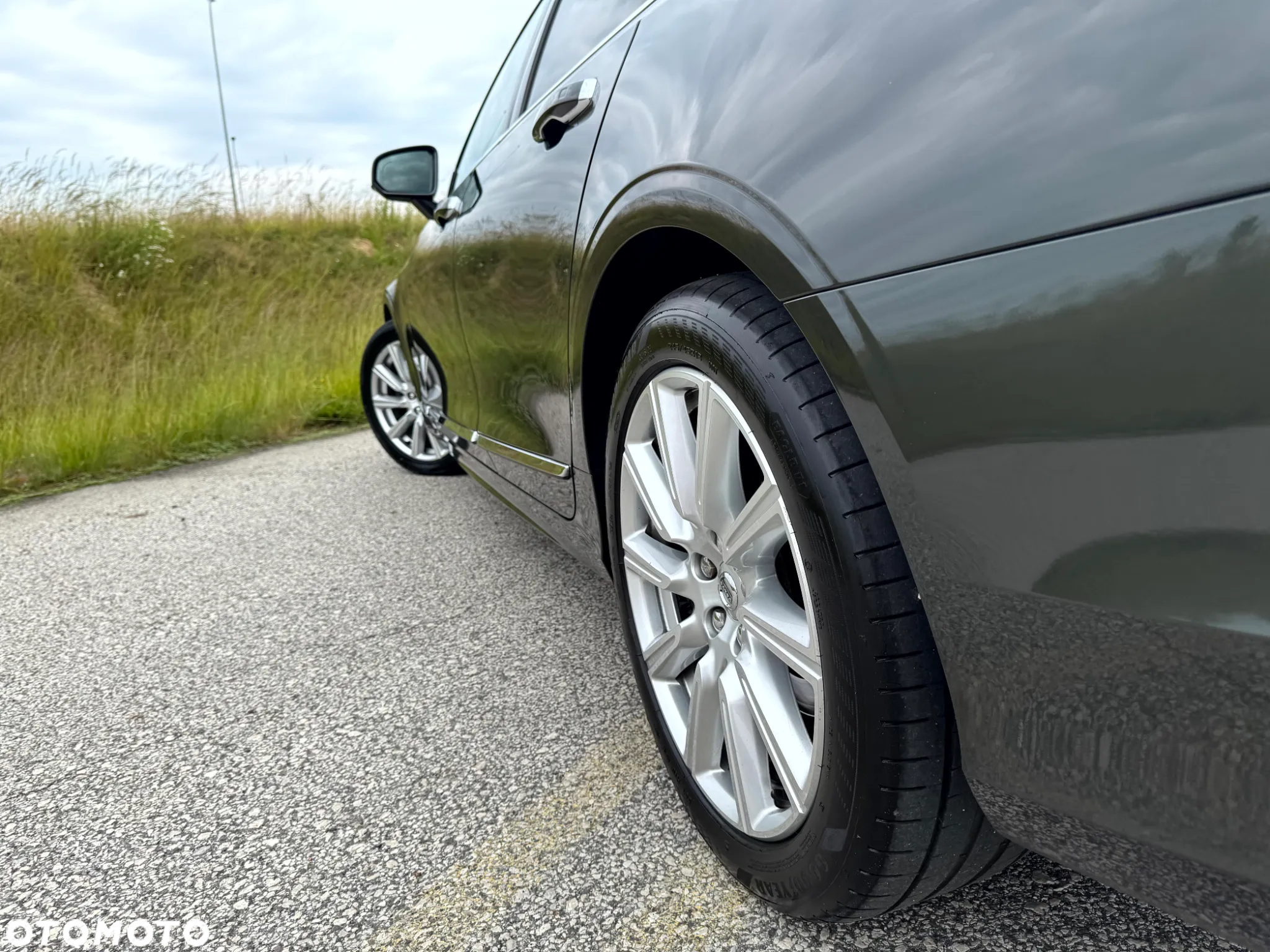 Volvo V90 D4 Inscription - 33