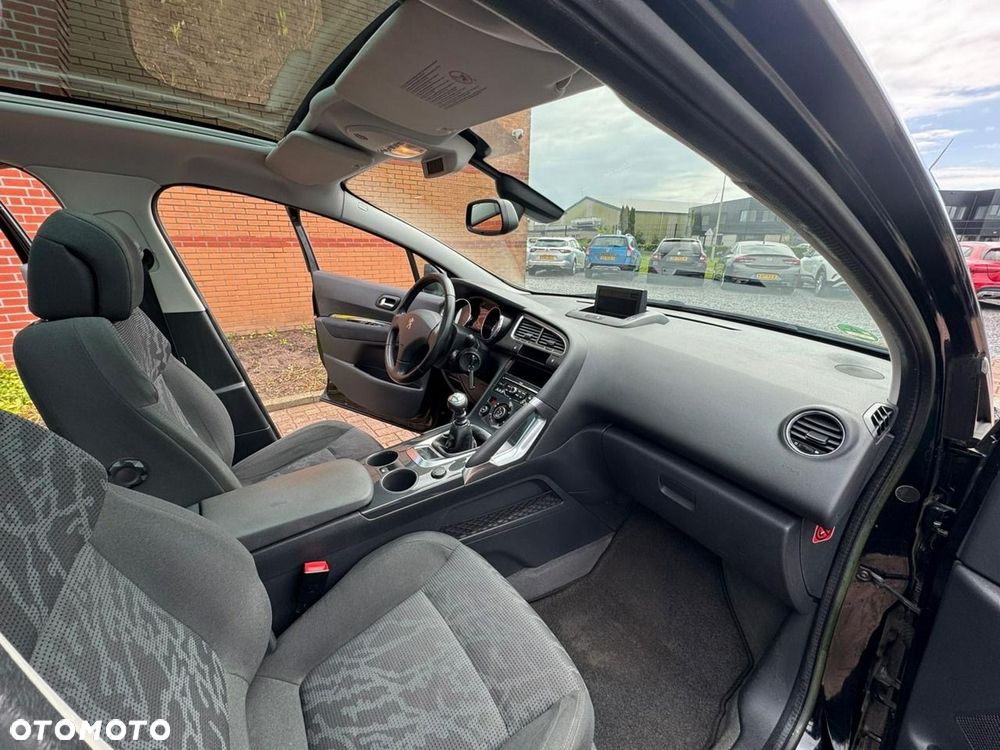 Peugeot 3008 - 24
