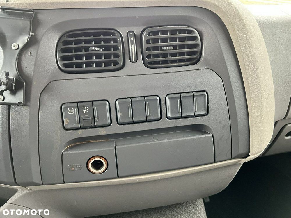 DAF LF 180 Kontener Euro 6 Winda klapa sprowadzony - 35