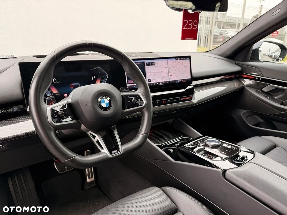 BMW Seria 5 520d xDrive mHEV - 21