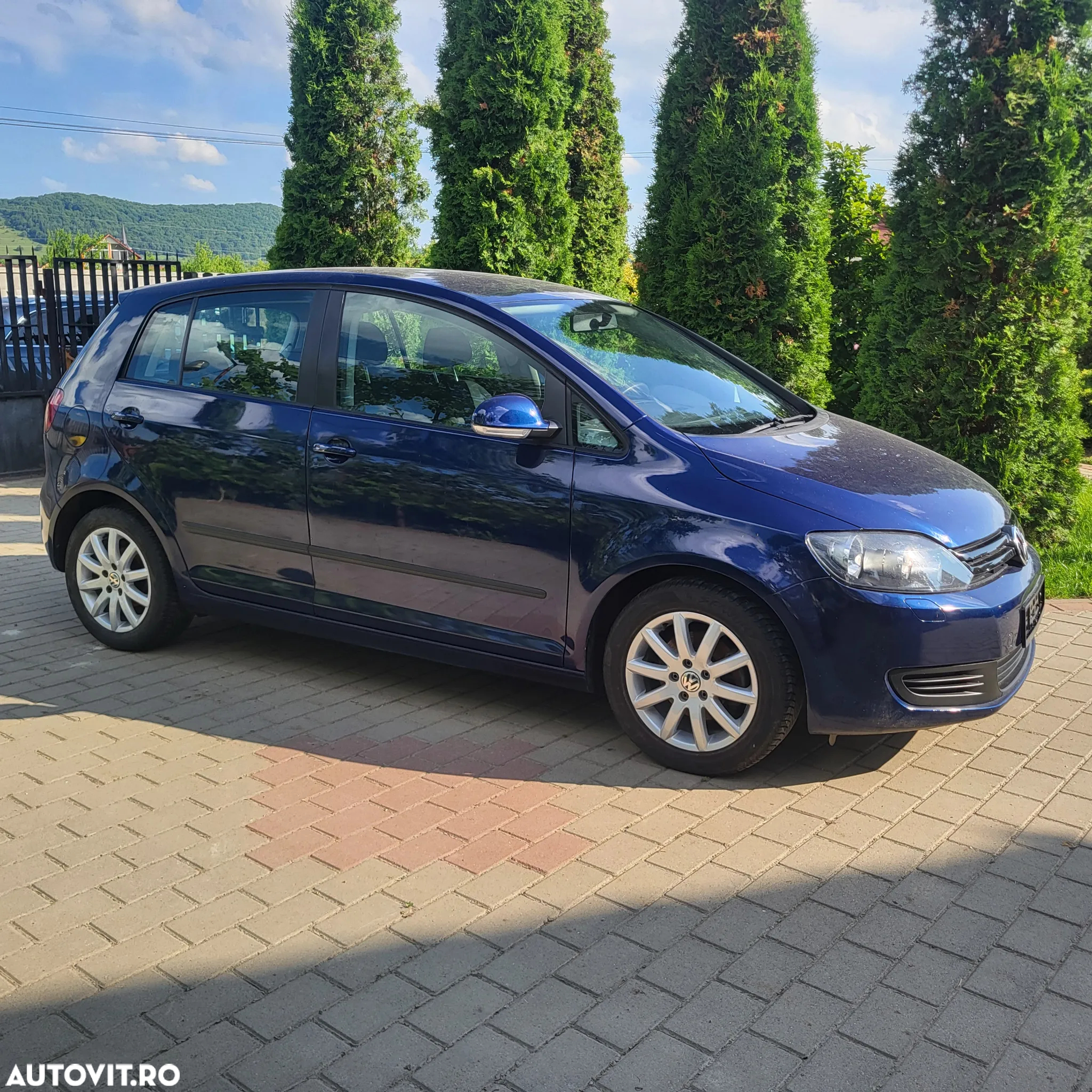 Volkswagen Golf Plus 1.6 TDI DPF BMT Trendline - 13