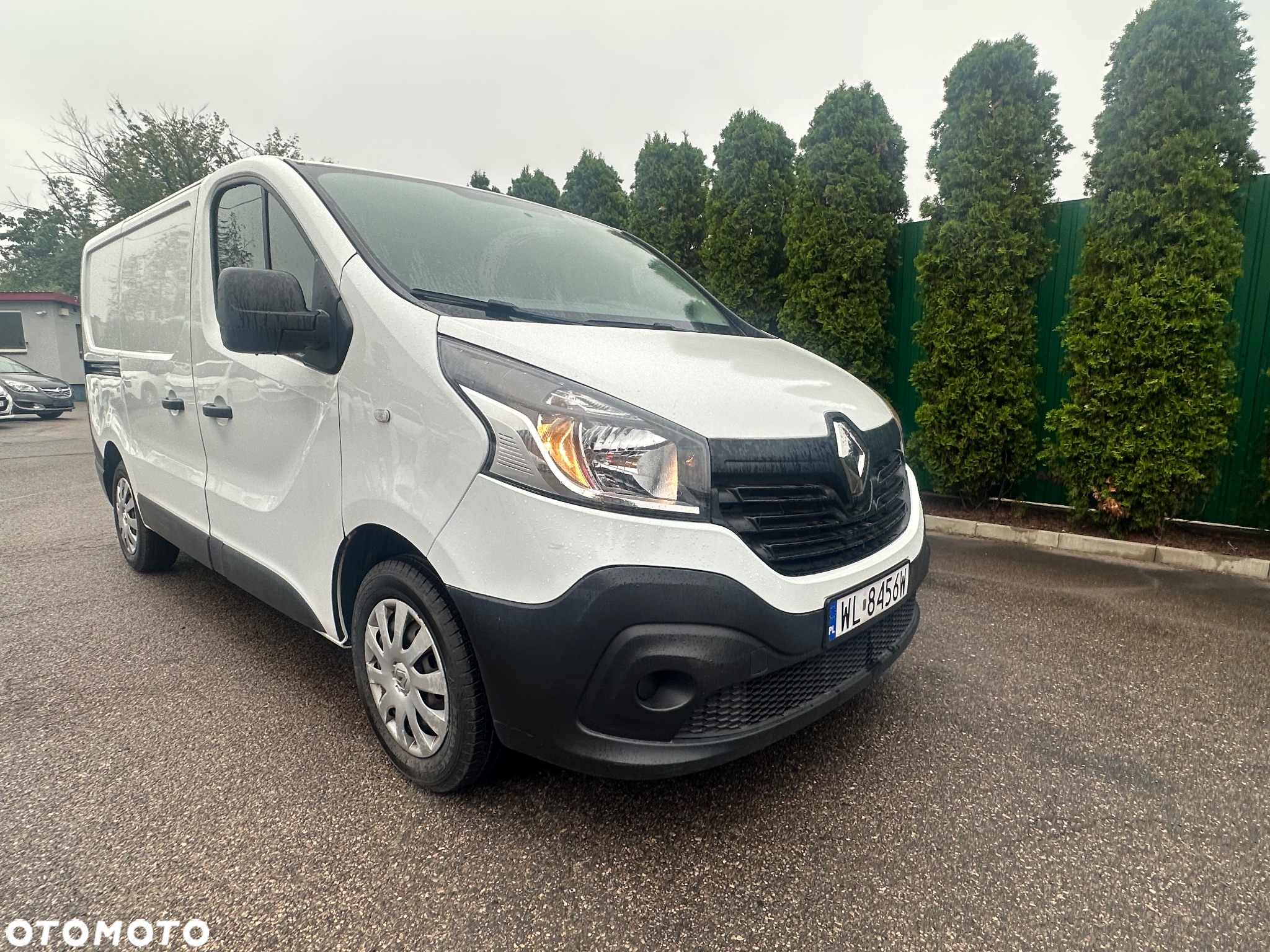 Renault Trafic - 10