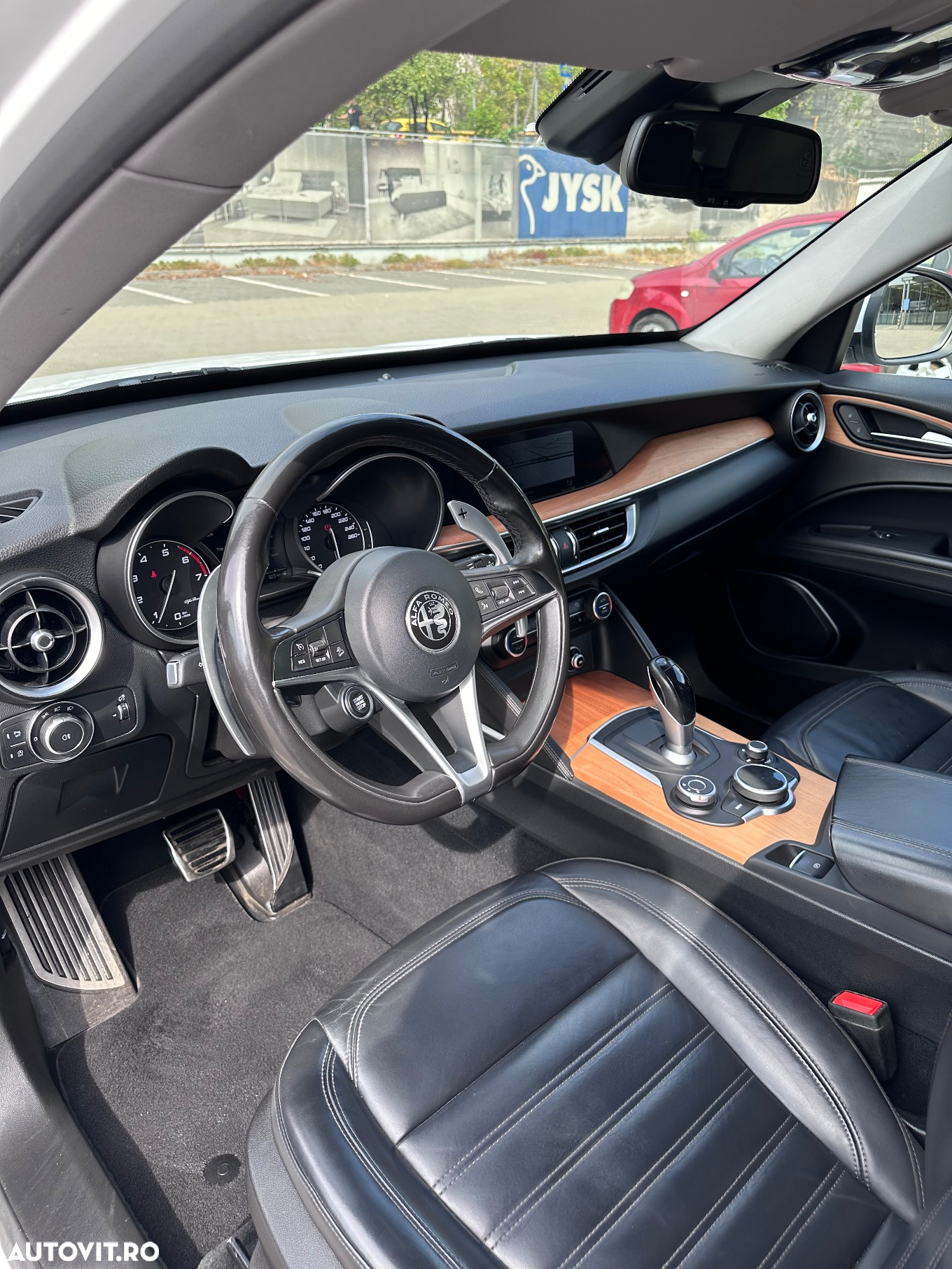 Alfa Romeo Stelvio 2.0 Turbo 16V AT8-Q4 First Edition - 9