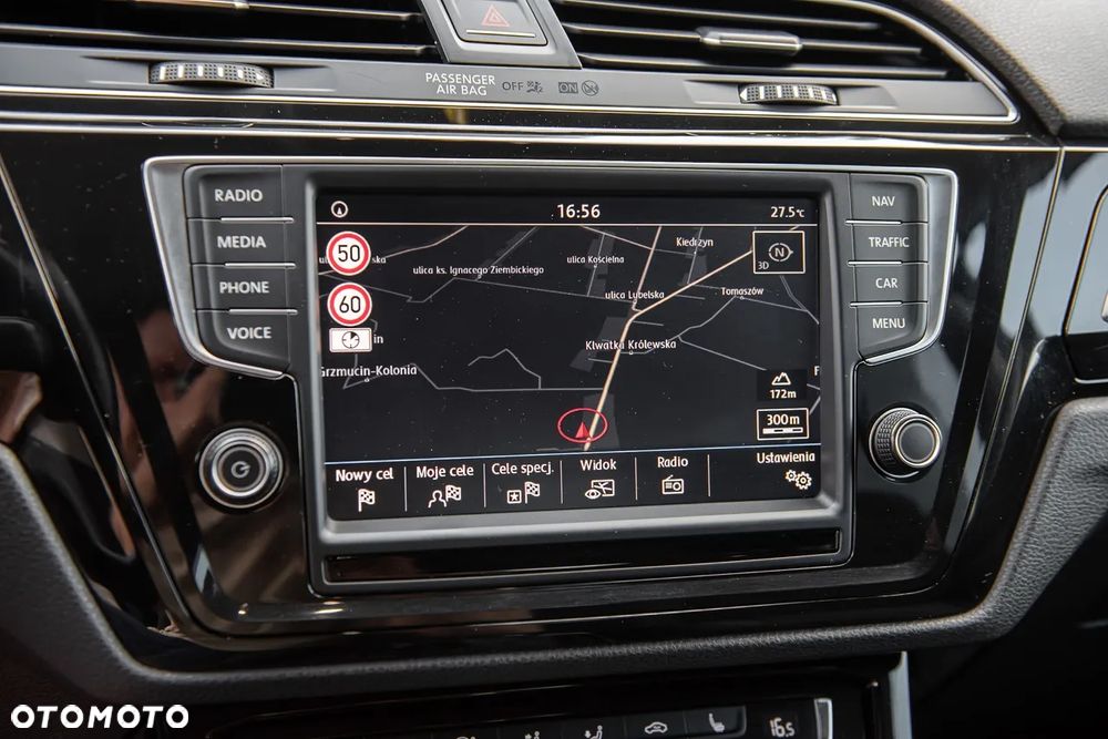 Volkswagen Touran 1.8 TSI (BlueMotion Technology) DSG Highline - 23