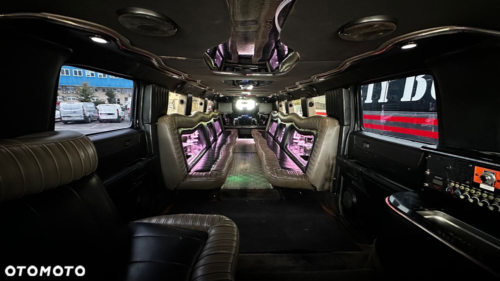 Hummer H2 6.0 V8 - 24