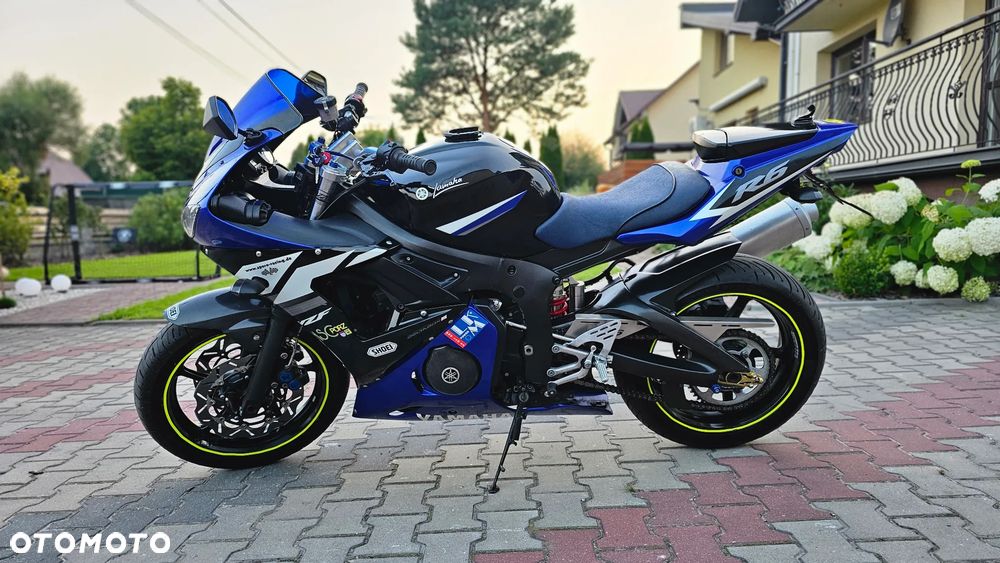 Yamaha R6 - 16
