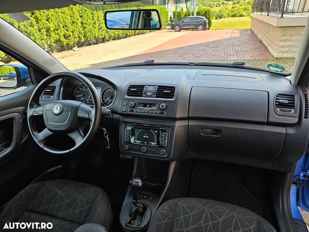 Skoda Fabia 1.2 TSI DSG FAMILY - 9