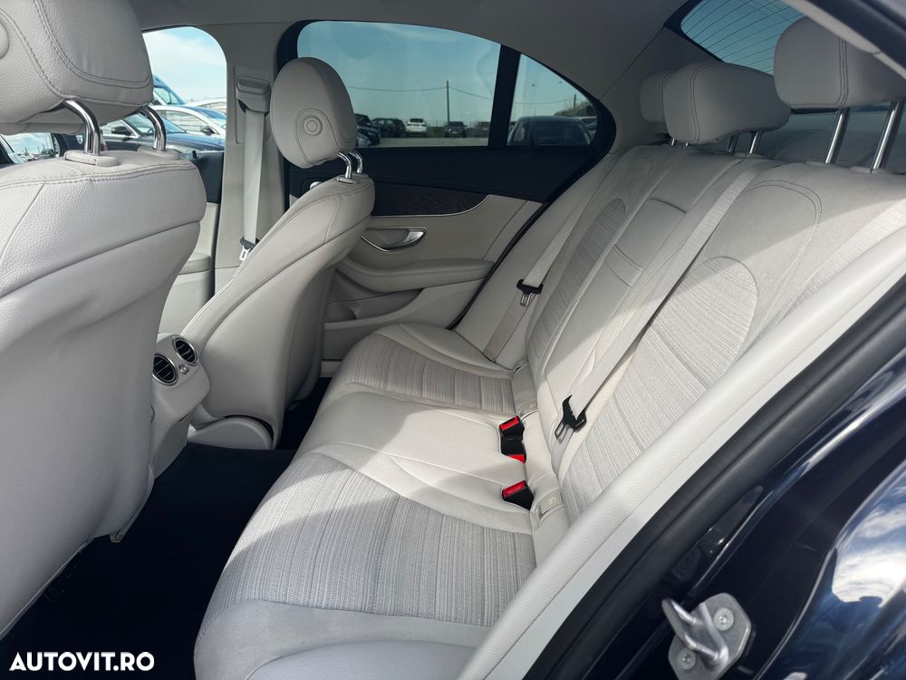 Mercedes-Benz C 250 d 4Matic 9G-TRONIC Avantgarde - 31
