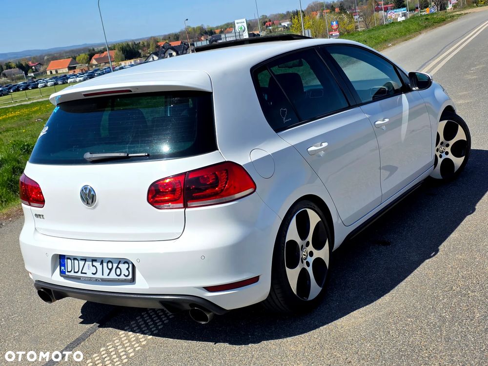 Volkswagen Golf 2.0 GTI Edition 35 - 6
