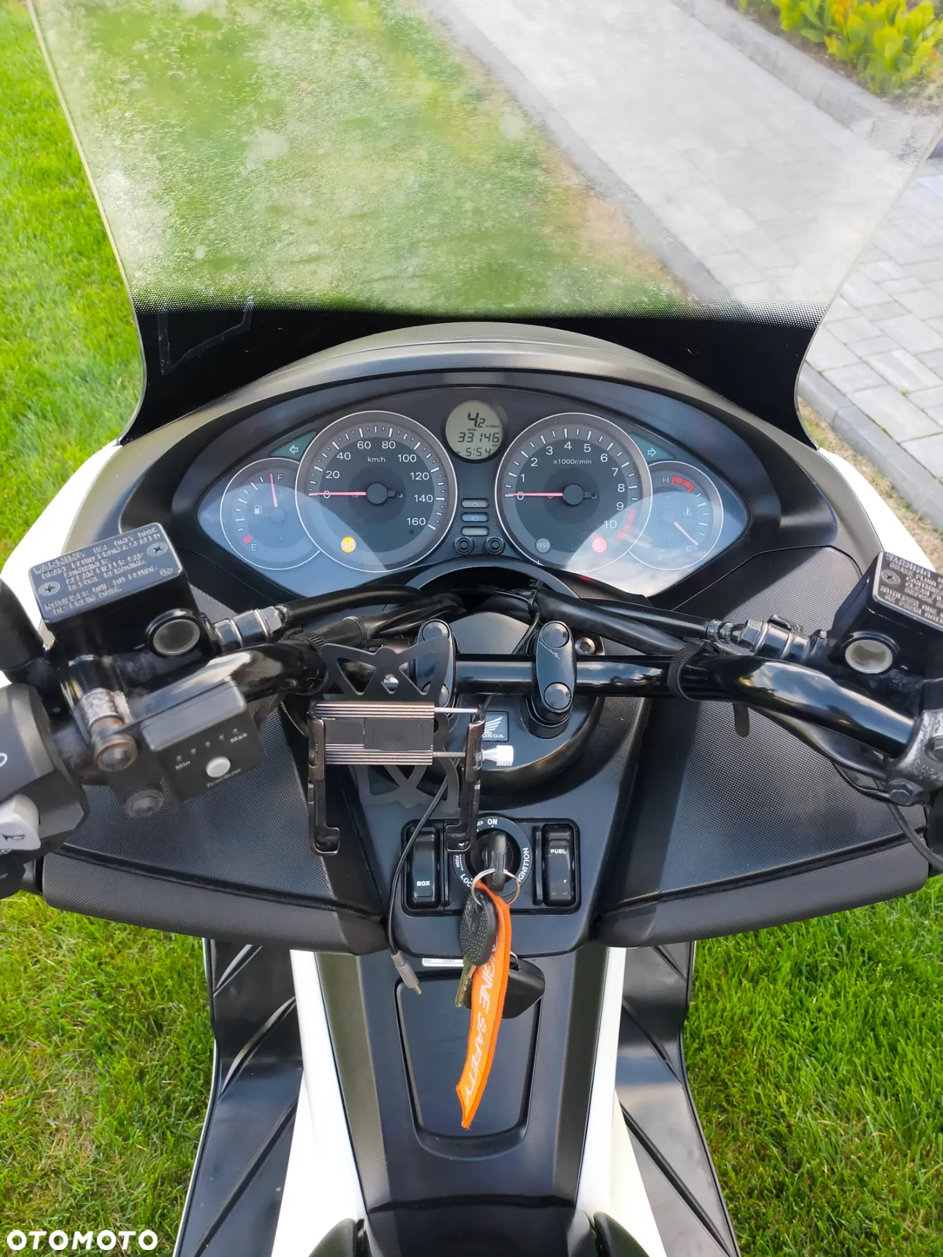 Honda NSS - 6