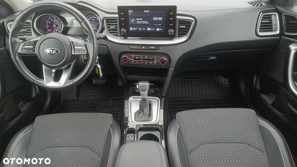 Kia XCeed 1.4 T-GDI L Business Line DCT - 3