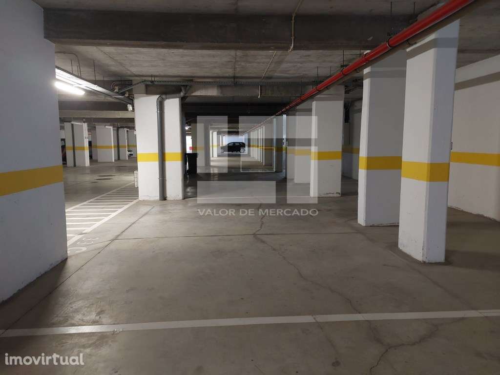 ESTACIONAMENTO - MARINA DE ALBUFEIRA - ALBUFEIRA - Grande imagem: 4/12