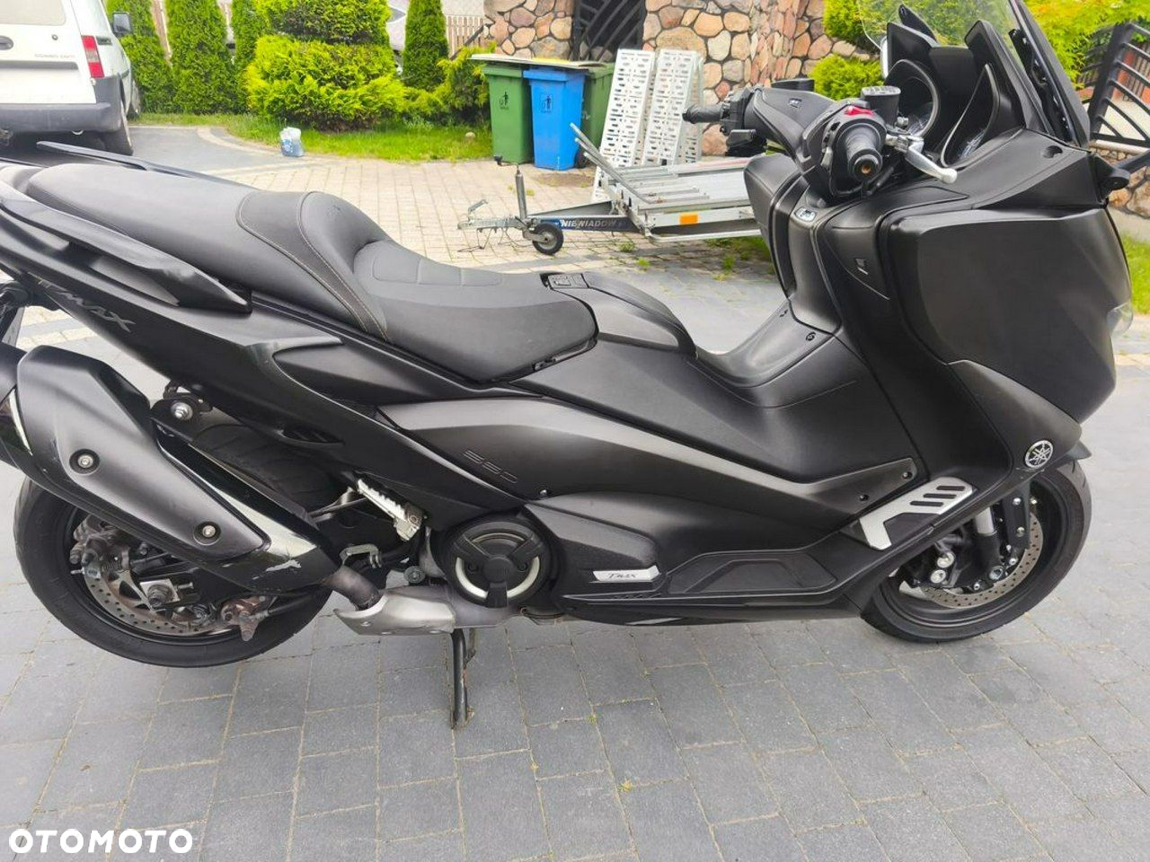 Yamaha Tmax - 33