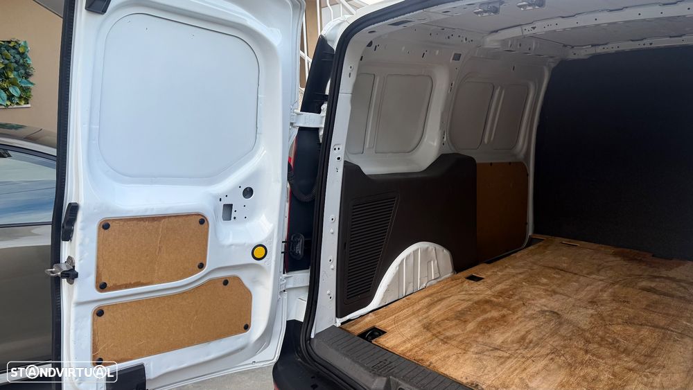 Ford Transit Connect - 24