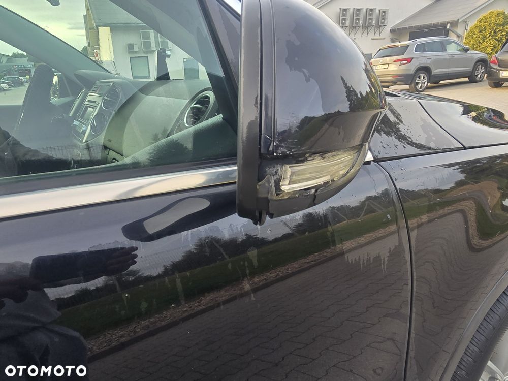 Volkswagen Tiguan - 5