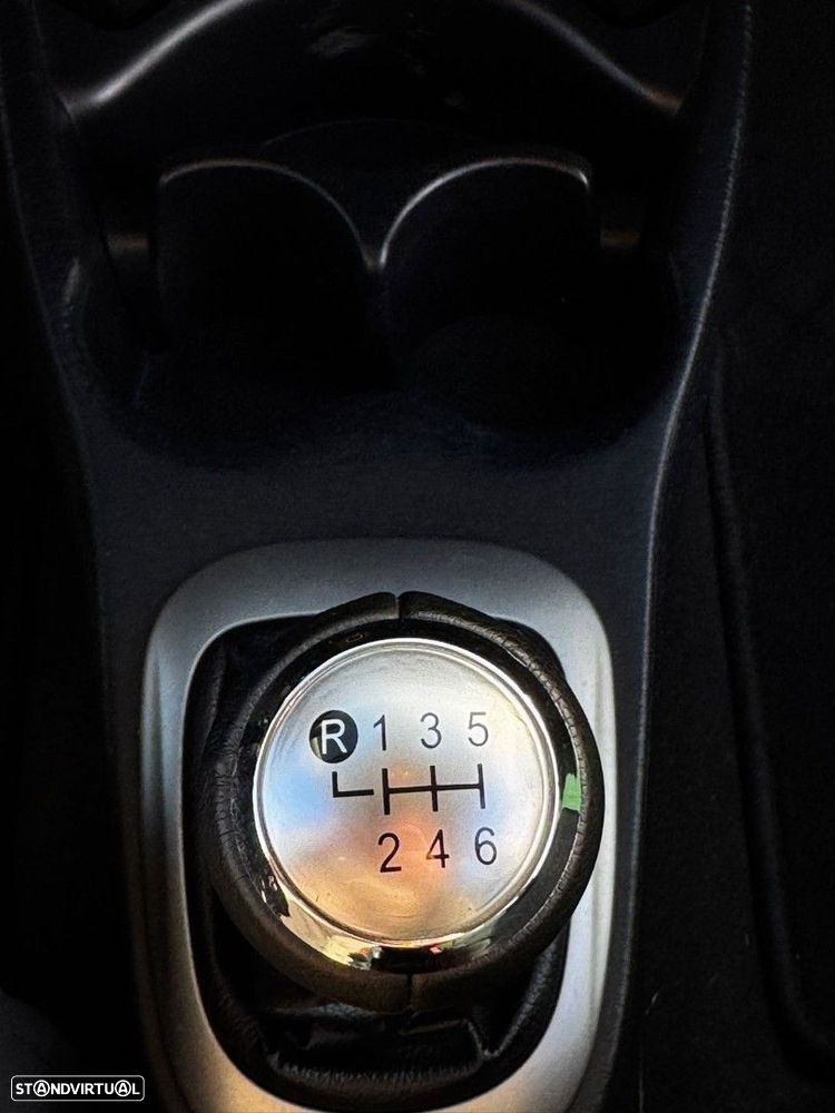 Toyota Yaris 1.33 VVT-i Sport+Navi - 16