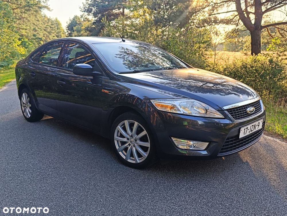 Ford Mondeo 2.0 Ambiente - 18