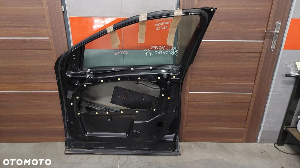 DRZWI PRAWY PRZÓD LAND ROVER DISCOVERY R2017 KOLOR LRC 820 SANTORINI BLACK - 6